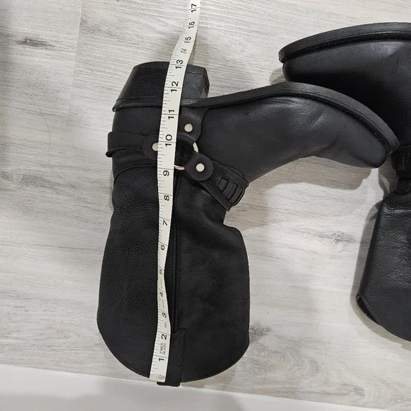 Black Western Cowboy Boots - Picture 5 of 12